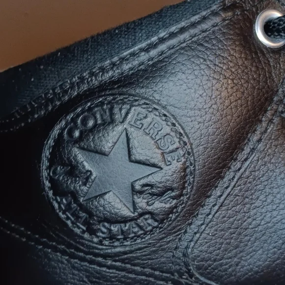 Converse Chuck Taylor All Star Leather HighTop Sneaker - Picture 7 of 7